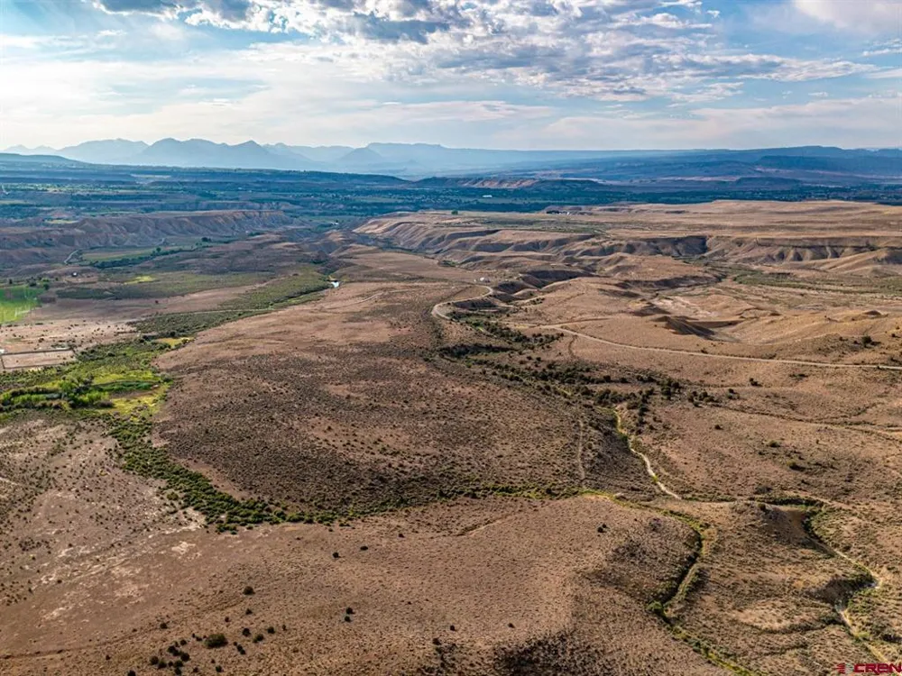 6 Oak Creek Road Eckert, CO 81418