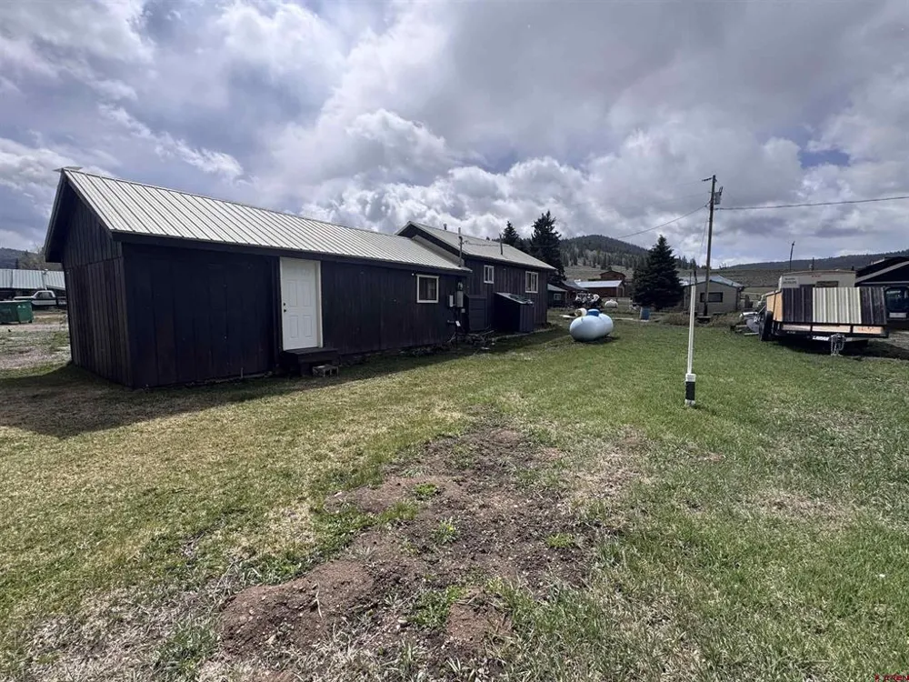 42 Front Street Sargents, CO 81248