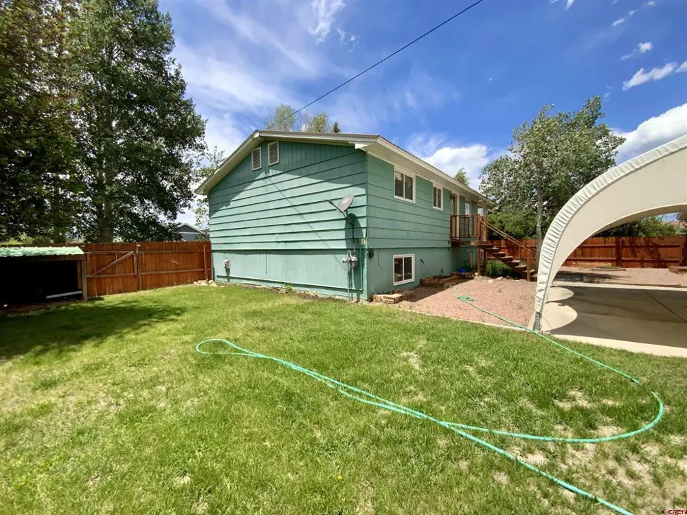718 Pine Street Gunnison, CO 81230