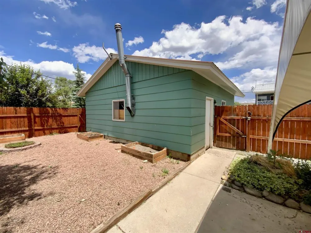 718 Pine Street Gunnison, CO 81230
