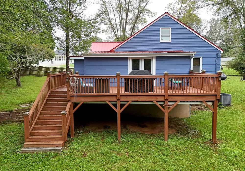 742 Hillcrest Drive McCaysville, GA 30555