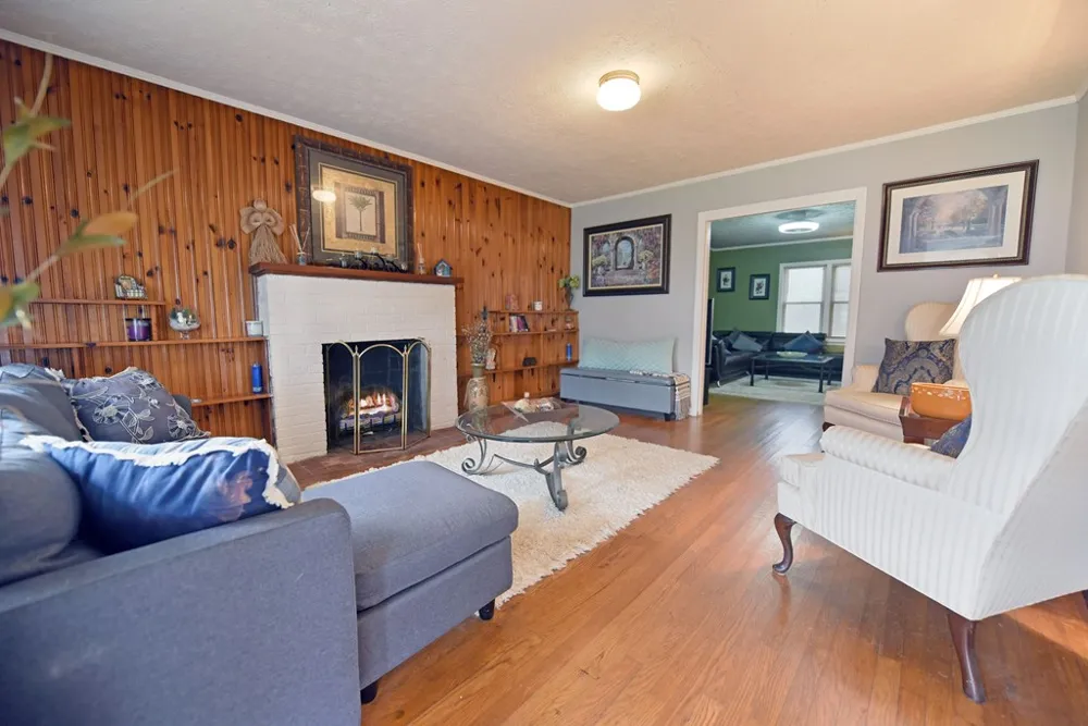 742 Hillcrest Drive McCaysville, GA 30555