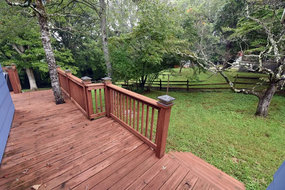 742 Hillcrest Drive McCaysville, GA 30555