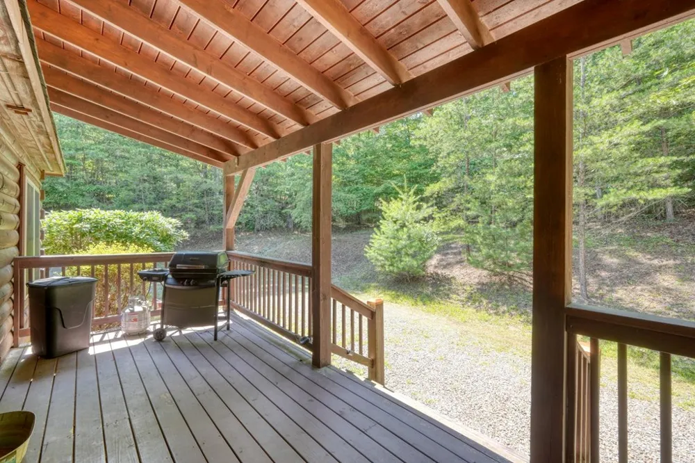 21 Ashley Trail Warne, NC 28909