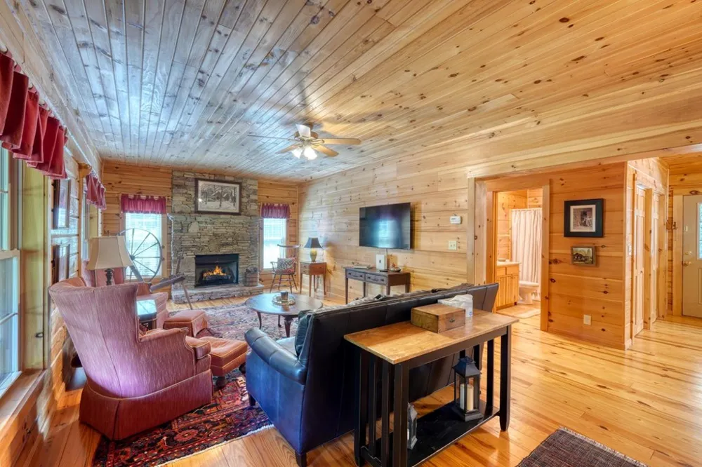 21 Ashley Trail Warne, NC 28909