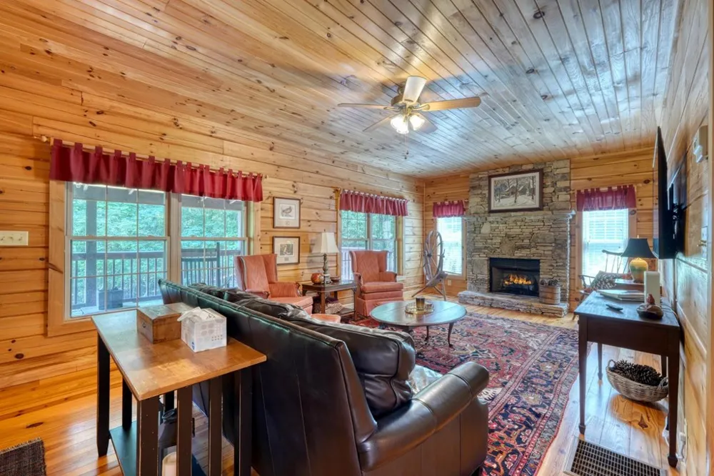 21 Ashley Trail Warne, NC 28909
