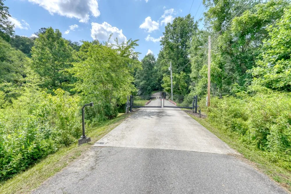 21 Ashley Trail Warne, NC 28909