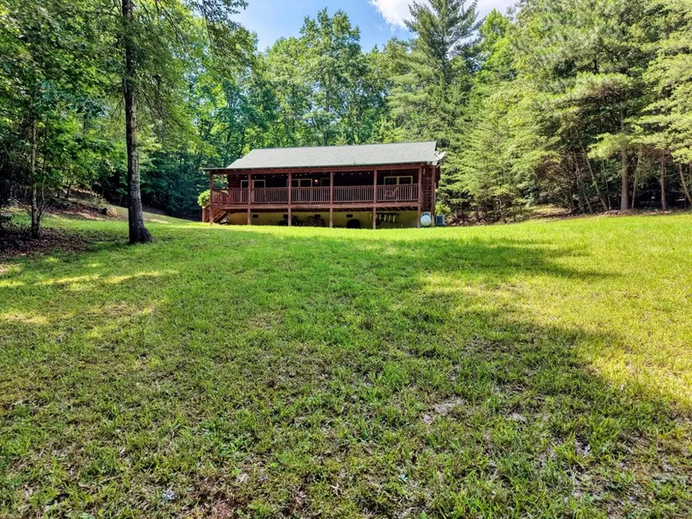 21 Ashley Trail Warne, NC 28909