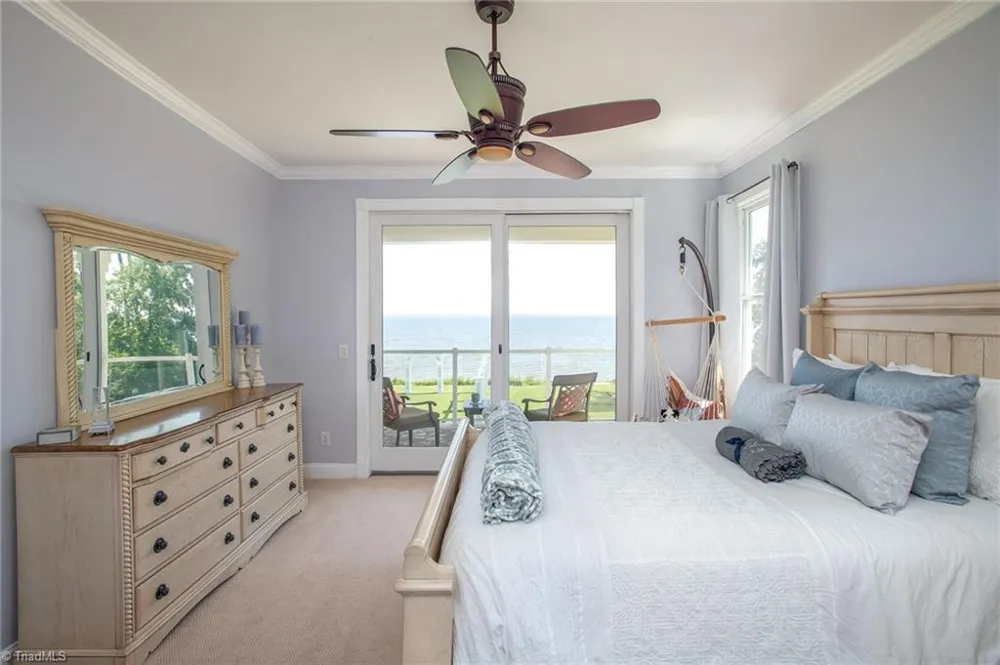 2391 Temples Point Road Havelock, NC 28532
