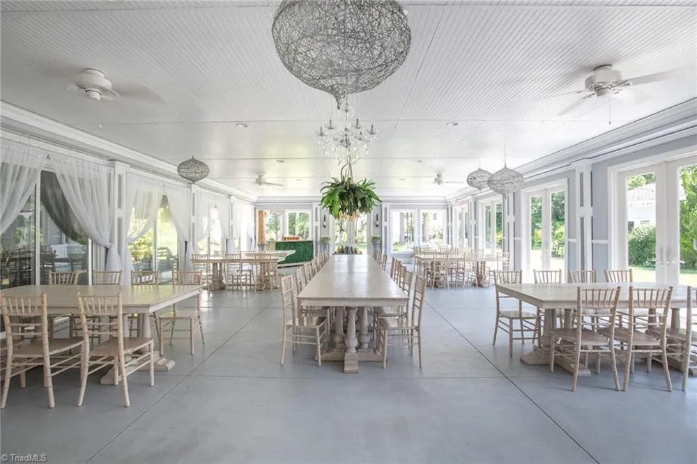 2391 Temples Point Road Havelock, NC 28532