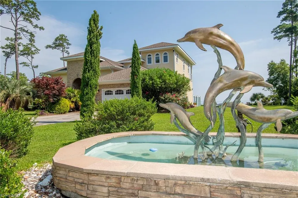 2391 Temples Point Road Havelock, NC 28532