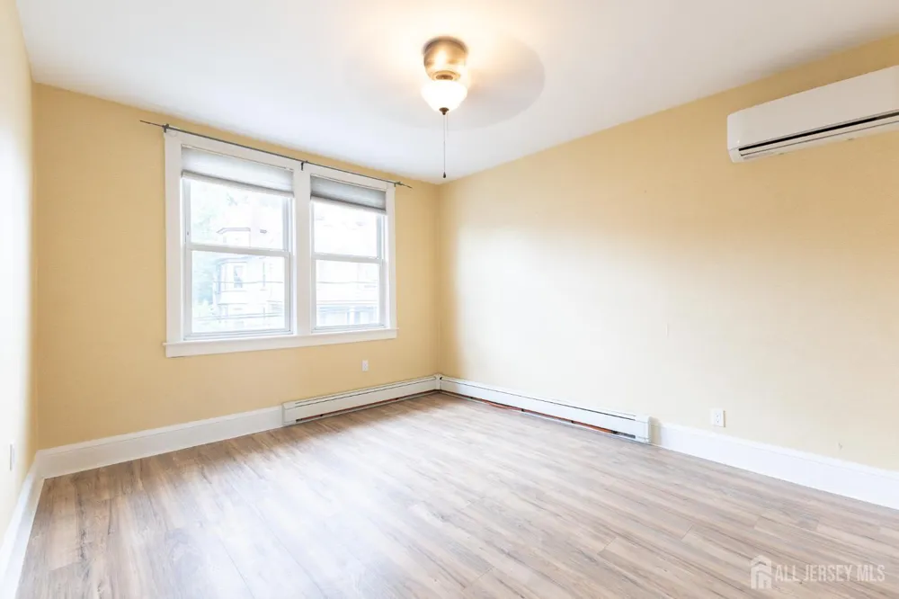 189 Summit Avenue Phillipsburg, NJ 08865