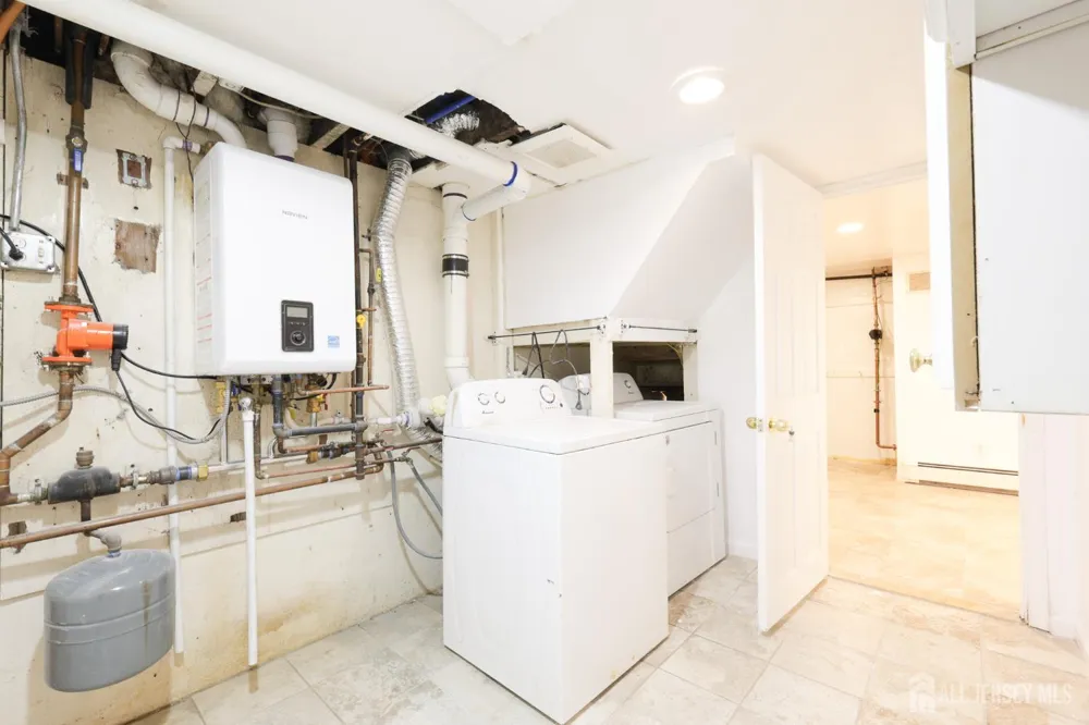 189 Summit Avenue Phillipsburg, NJ 08865