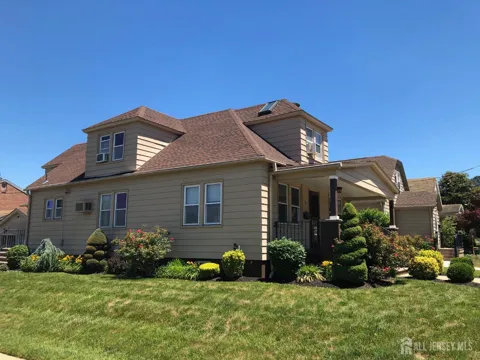 24 Wilcox Avenue