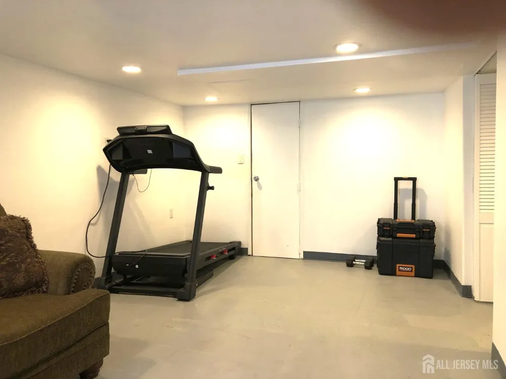 24 Wilcox Avenue South River, NJ 08882