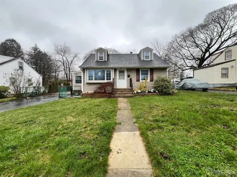 13 Sheridan Avenue