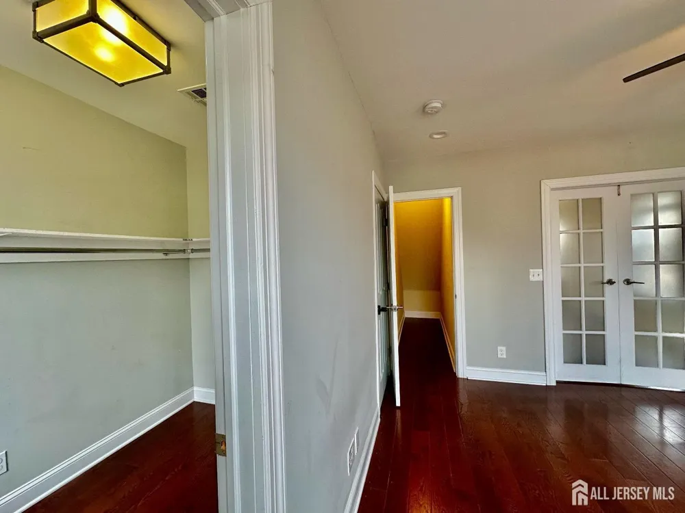 66 Atlantic Street Carteret, NJ 07008