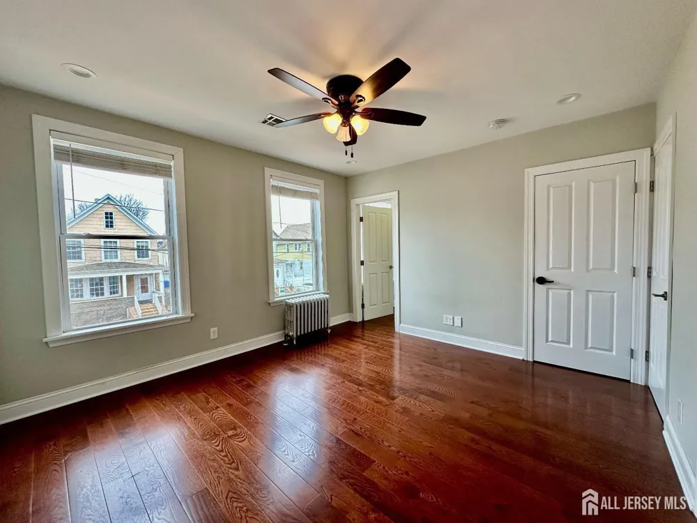 66 Atlantic Street Carteret, NJ 07008