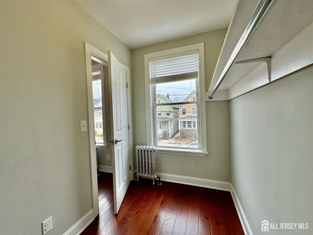 66 Atlantic Street Carteret, NJ 07008