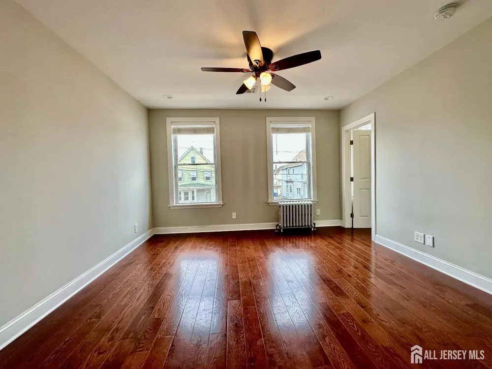 66 Atlantic Street Carteret, NJ 07008