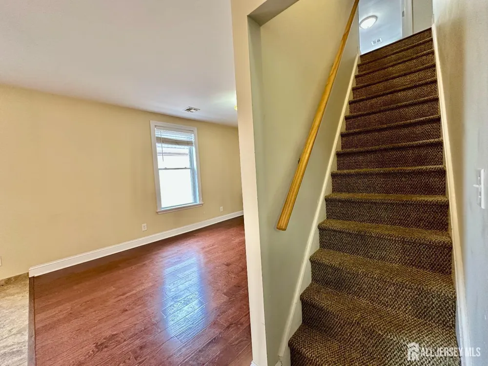 66 Atlantic Street Carteret, NJ 07008