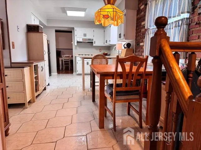 20 Tracey Drive Milltown, NJ 08850