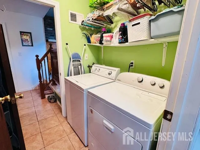 20 Tracey Drive Milltown, NJ 08850