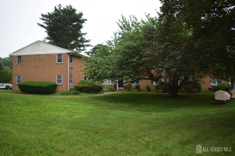 138 The Orchards #C East Windsor, NJ 08512