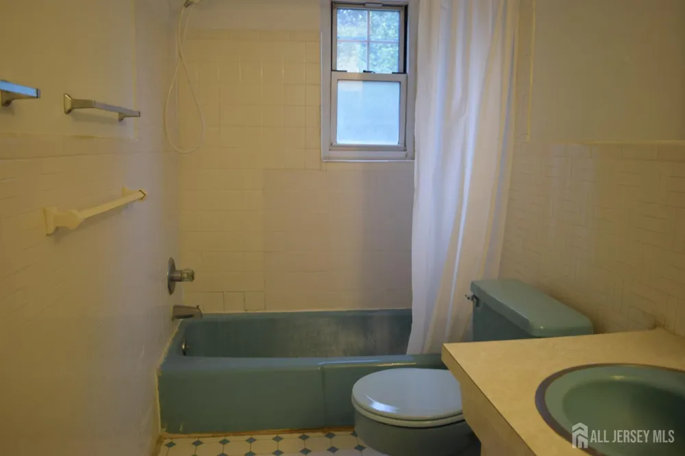 138 The Orchards #C East Windsor, NJ 08512