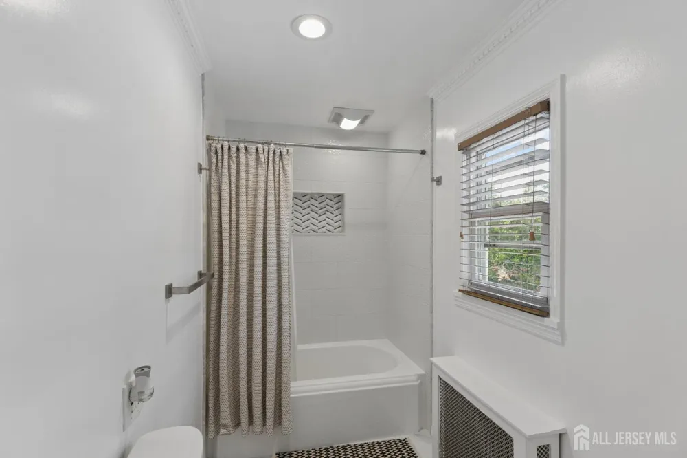 349 Brook Avenue North Plainfield, NJ 07060