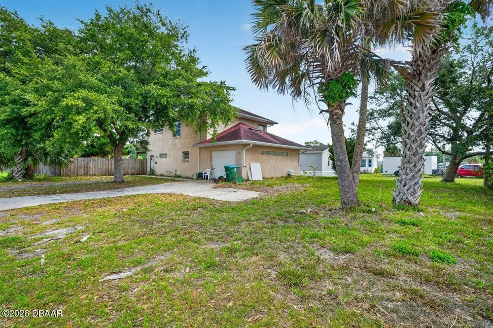 124 Randle Avenue Oak Hill, FL 32759
