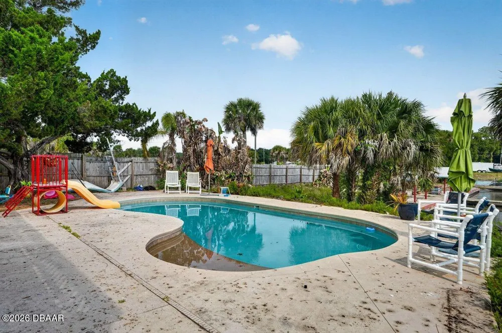 124 Randle Avenue Oak Hill, FL 32759