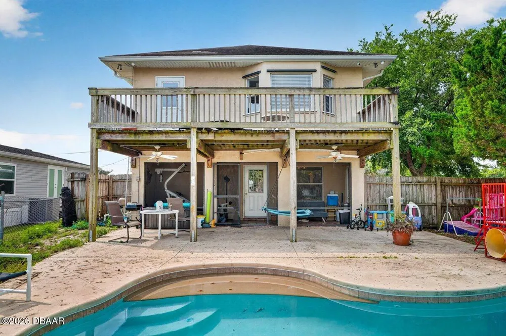124 Randle Avenue Oak Hill, FL 32759