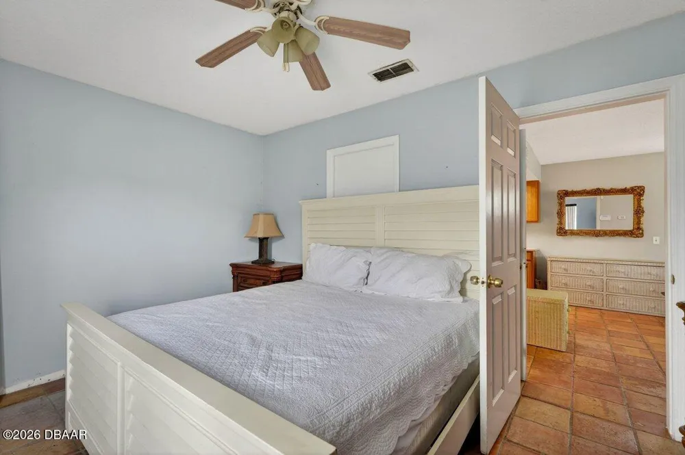 124 Randle Avenue Oak Hill, FL 32759