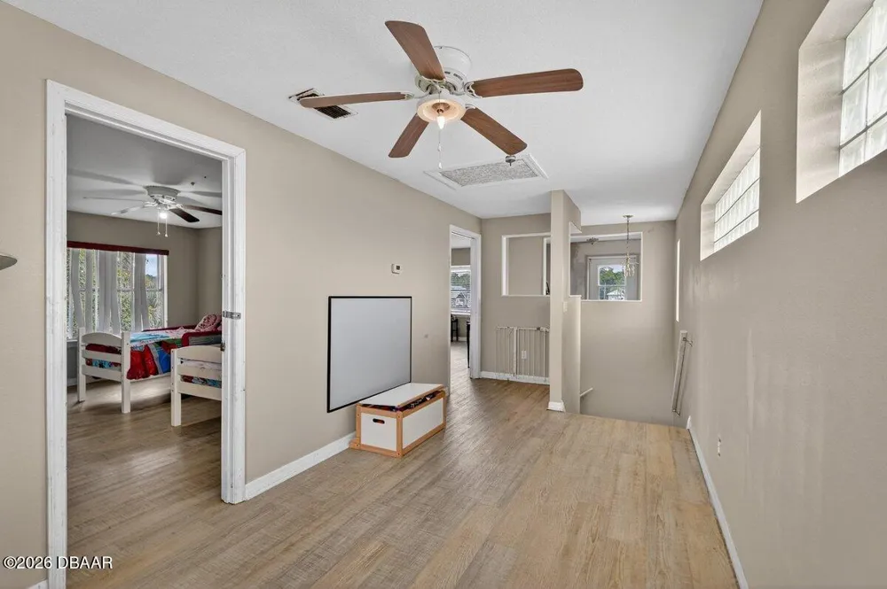 124 Randle Avenue Oak Hill, FL 32759