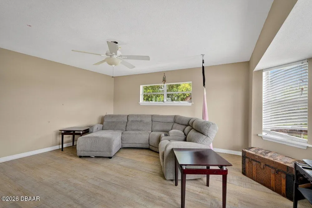 124 Randle Avenue Oak Hill, FL 32759