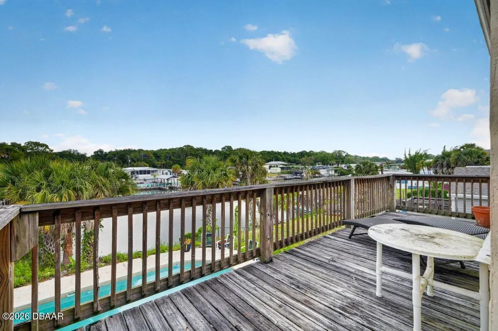124 Randle Avenue Oak Hill, FL 32759