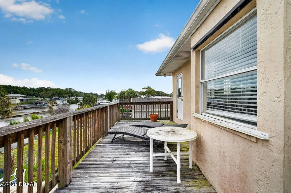 124 Randle Avenue Oak Hill, FL 32759