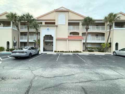 407 Bouchelle Drive #303