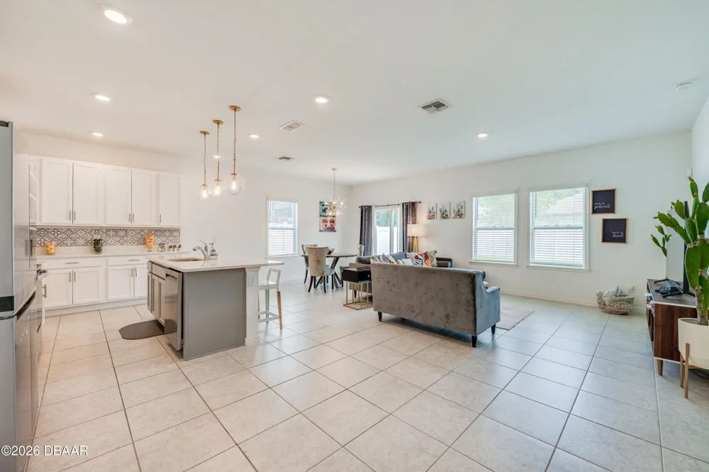 1514 Playwright Drive Deland, FL 32720