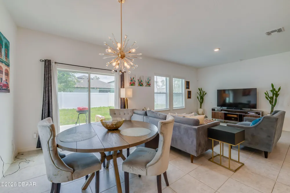 1514 Playwright Drive Deland, FL 32720