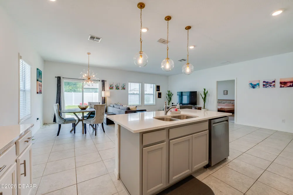 1514 Playwright Drive Deland, FL 32720