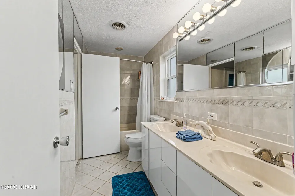 149 Coral Circle South Daytona, FL 32119