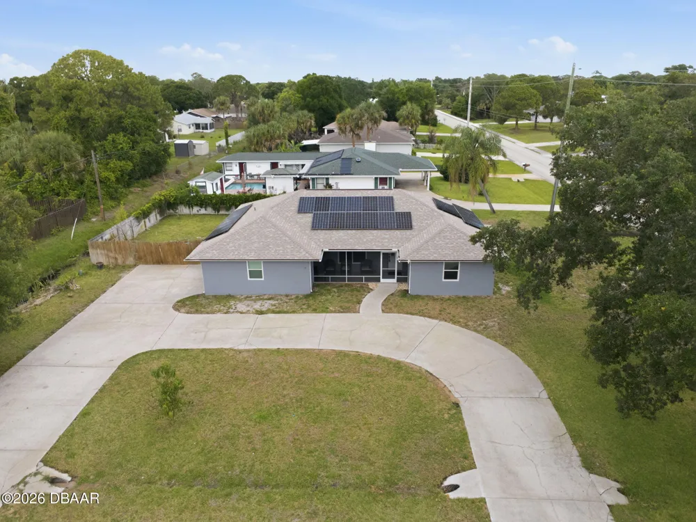 602 Lake Drive Sebastian, FL 32958