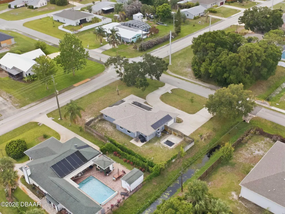 602 Lake Drive Sebastian, FL 32958