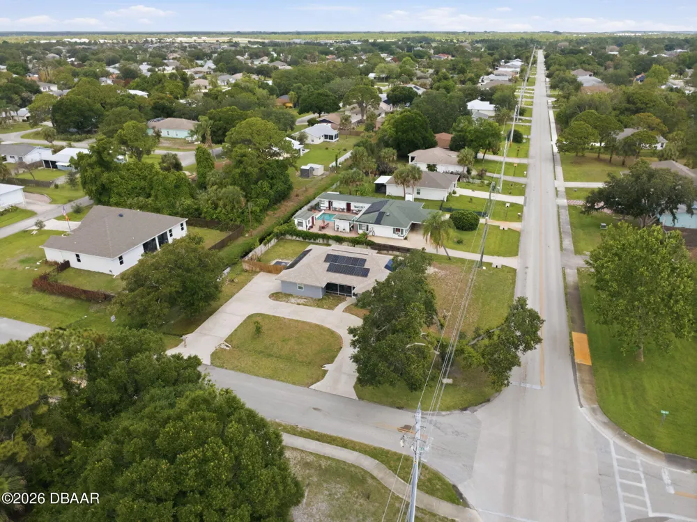 602 Lake Drive Sebastian, FL 32958