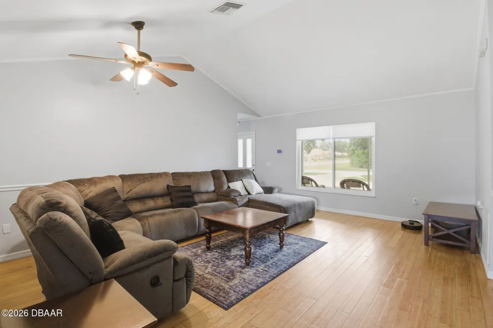 602 Lake Drive Sebastian, FL 32958