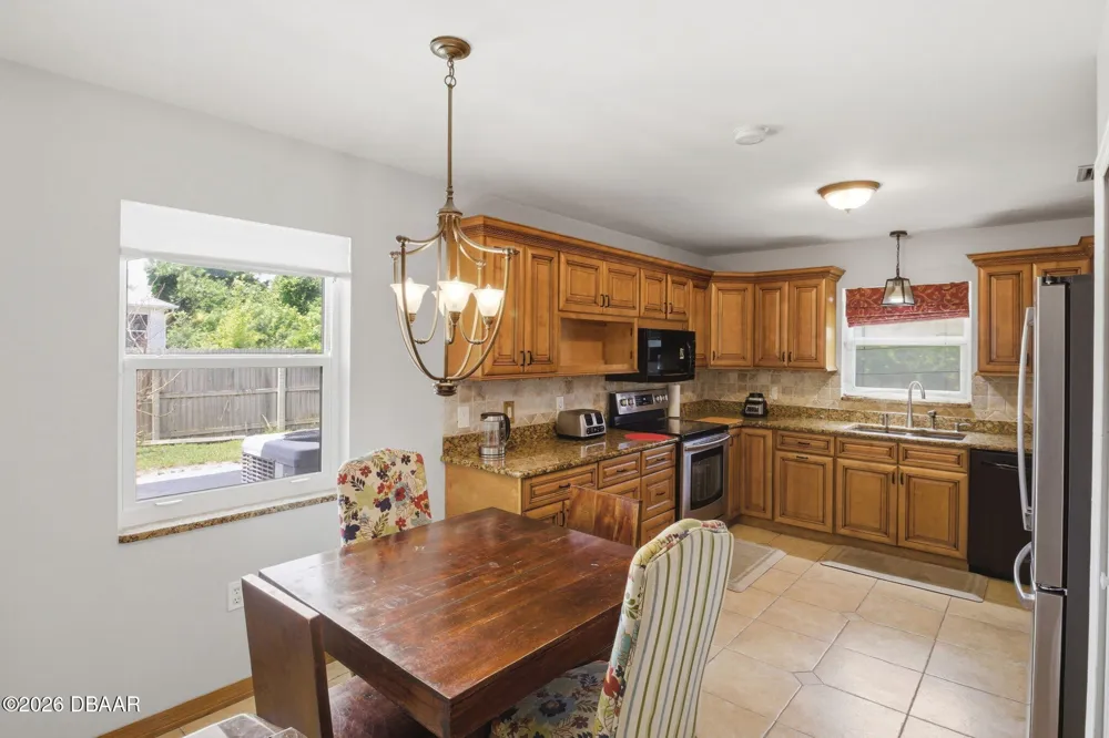 602 Lake Drive Sebastian, FL 32958