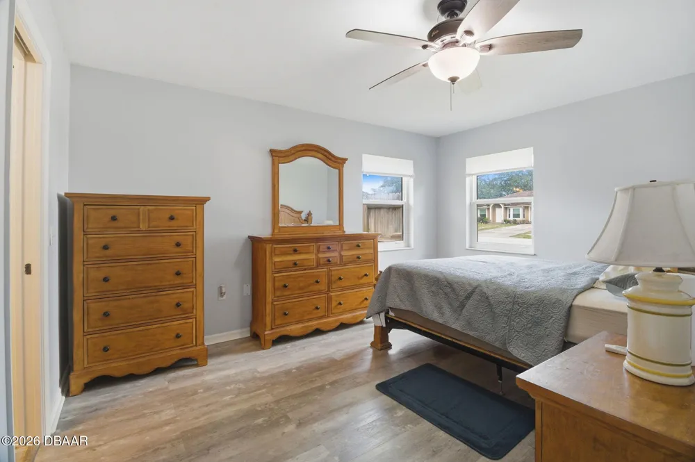 602 Lake Drive Sebastian, FL 32958