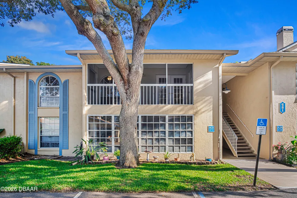 681 Wellington Station Boulevard #10 Ormond Beach, FL 32174